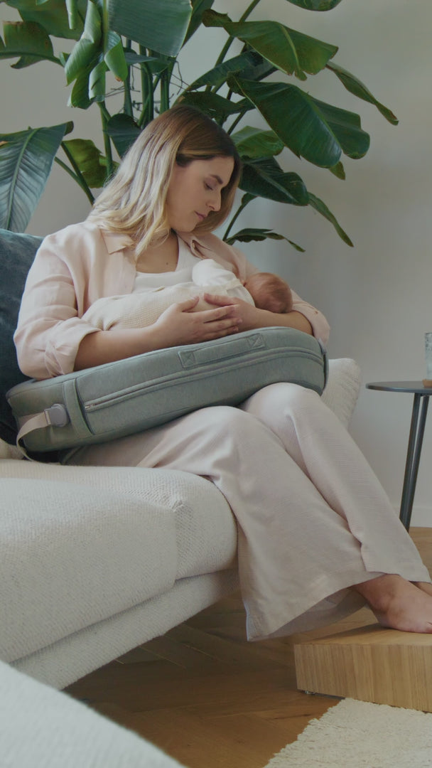 Inglesina elysia nursing pillow video hero m